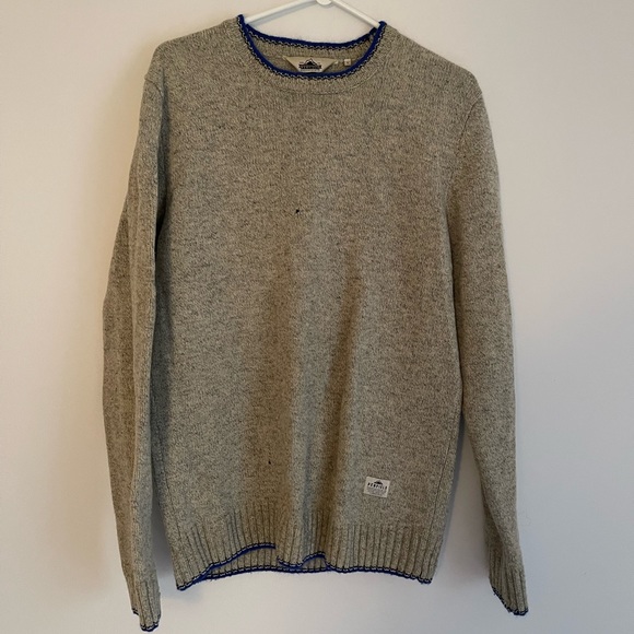 Penfield 100% wool grey sweater. - Picture 1 of 6